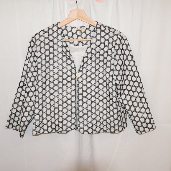 Onque Casuals Size Large Cropped Jacket White Black 3/4 Sleeves One Button - Picture 4 of 14